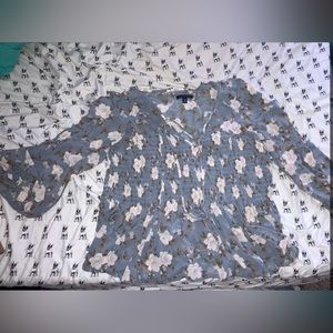 American eagle blouse size XL